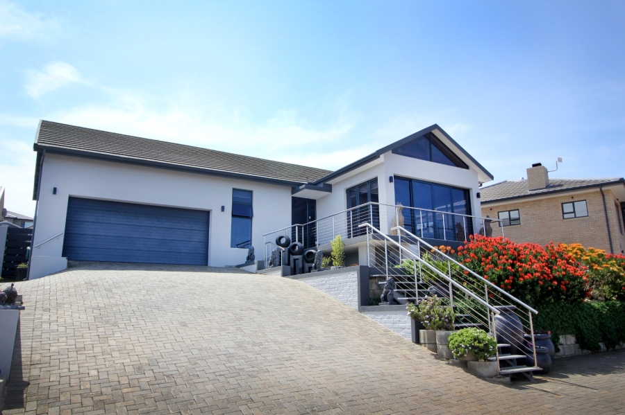 To Let 3 Bedroom Property for Rent in Monte Christo Western Cape